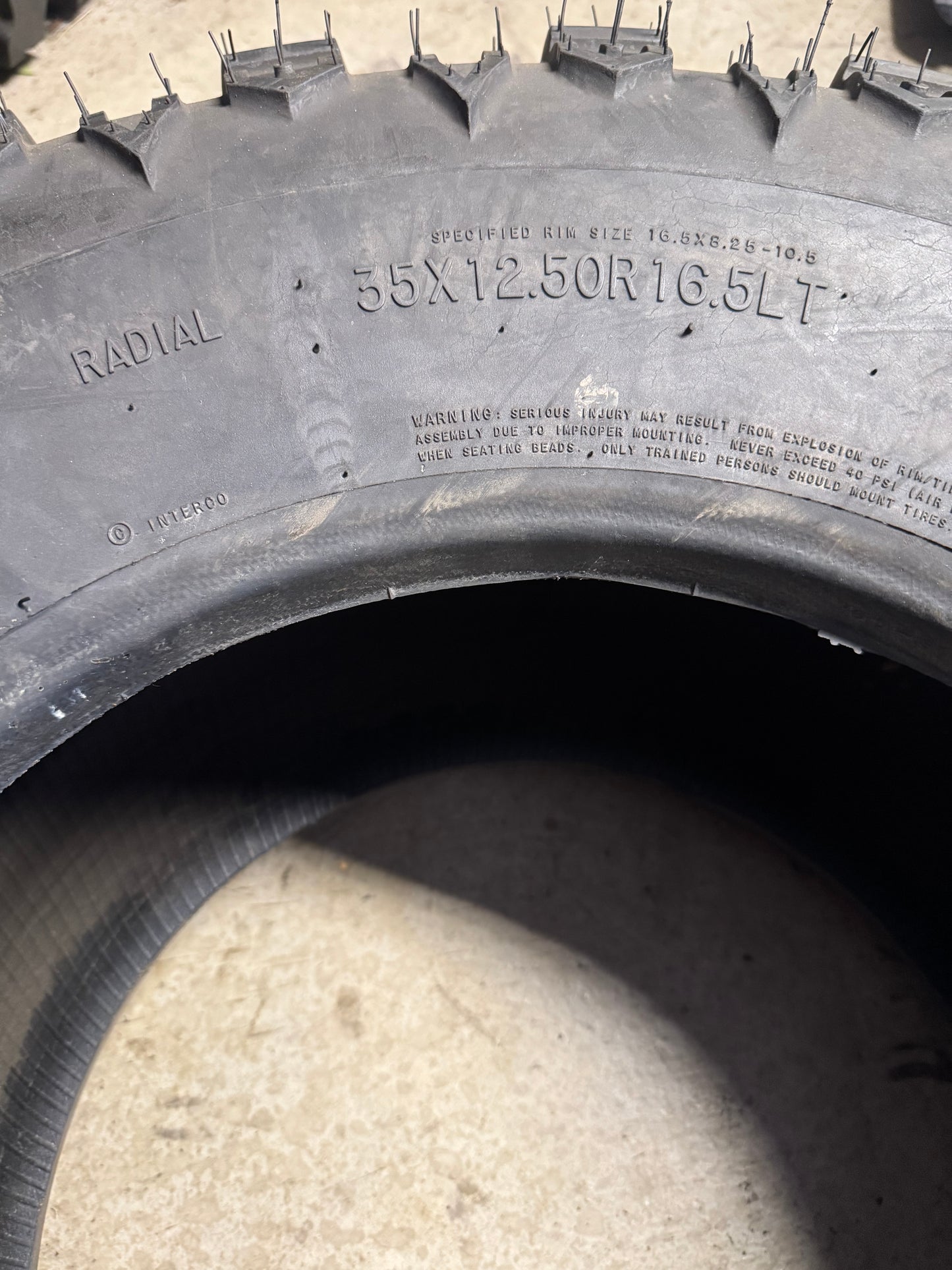 INTERCO RADIAL TRXUS M/T BSW LT 35 12.5 16.5 10PLY MUD TERRAIN TIRE RXM14R