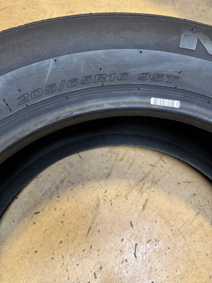 NEXEN NPRIZ AH5 P 205 65 16 95T SL ALL SEASON TIRE 15131NXK