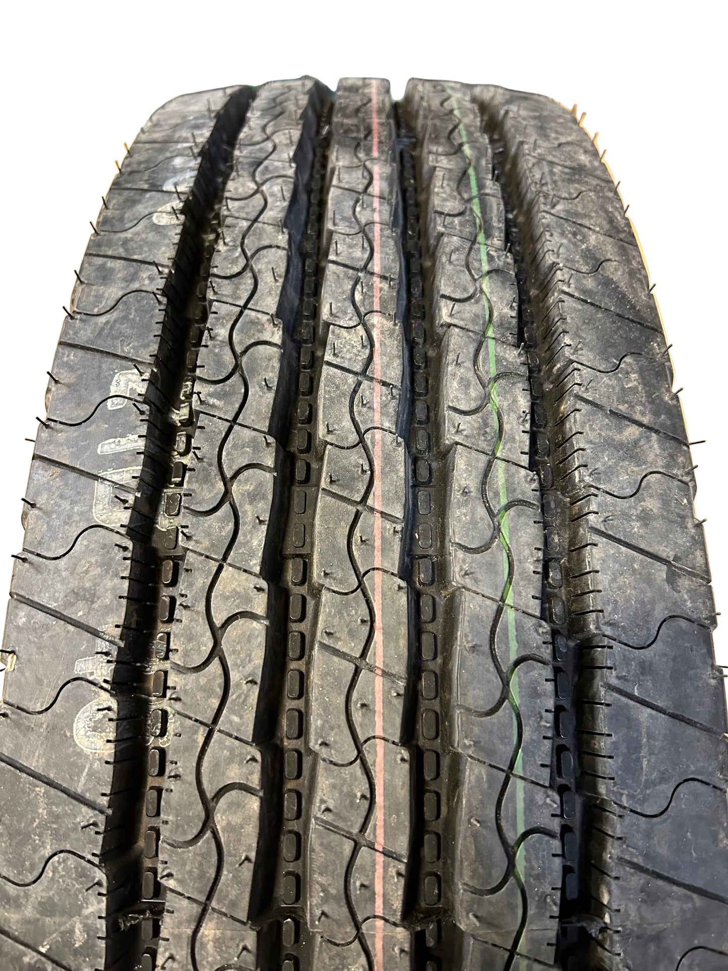 KUMHO KRS03 BSW  225 70 19.5 128/126L 14 PLY ALL POSITION TIRE 2129753