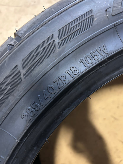 NITTO NT555 G2 BSW P 285 40 18 105W XL UHP TIRE 211330