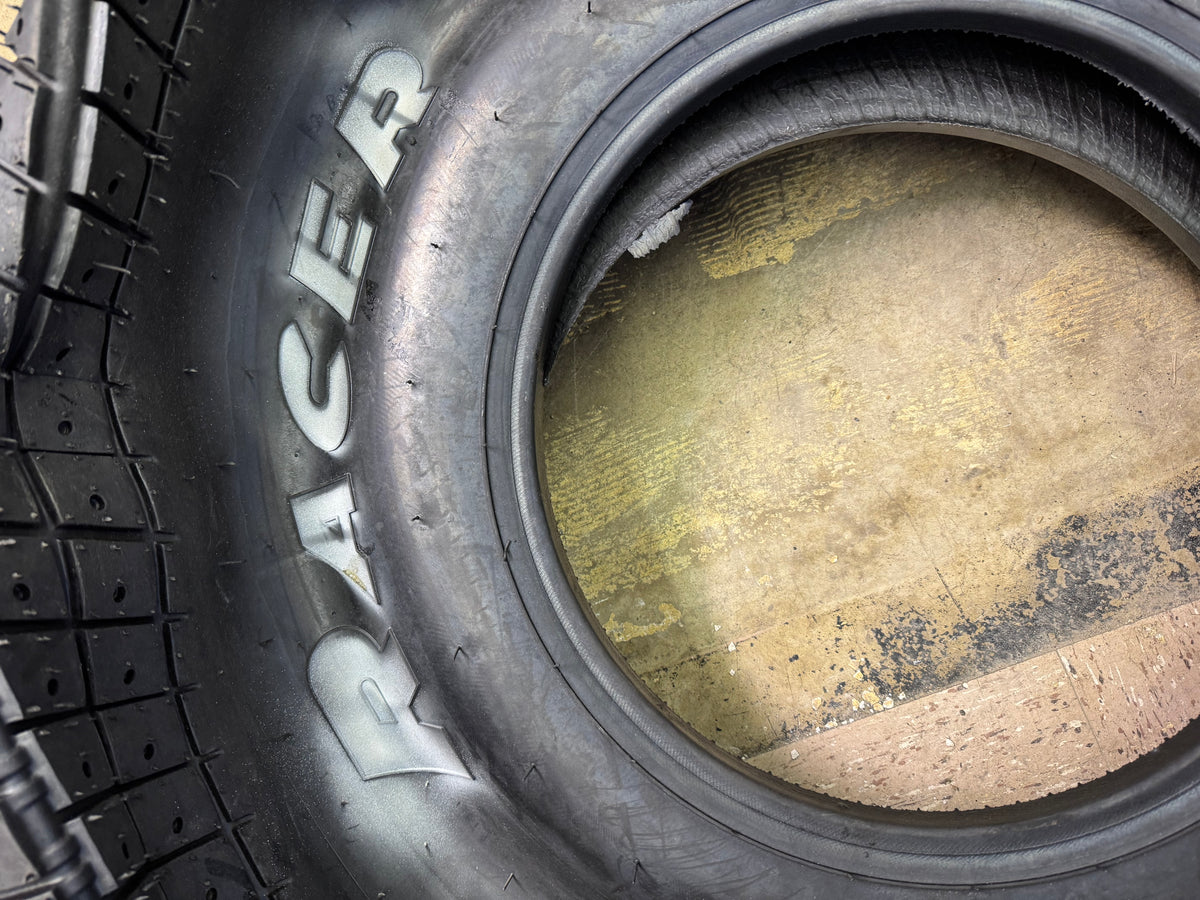 AMERICAN RACER MC-2 OWL  34 17 15 DIRT RACING TIRE TIRE J5JNN