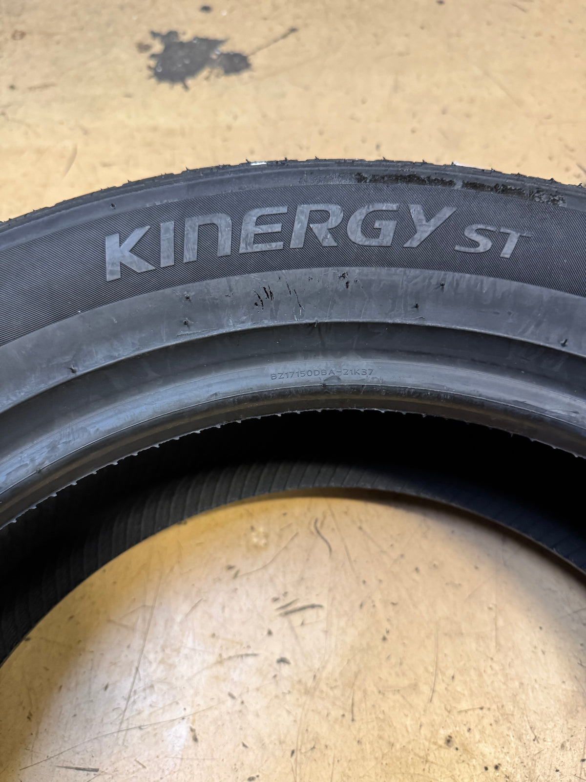 2 HANKOOK KINERGY ST BSW P 215 55 17 94H ALL SEASON TIRE 1021509