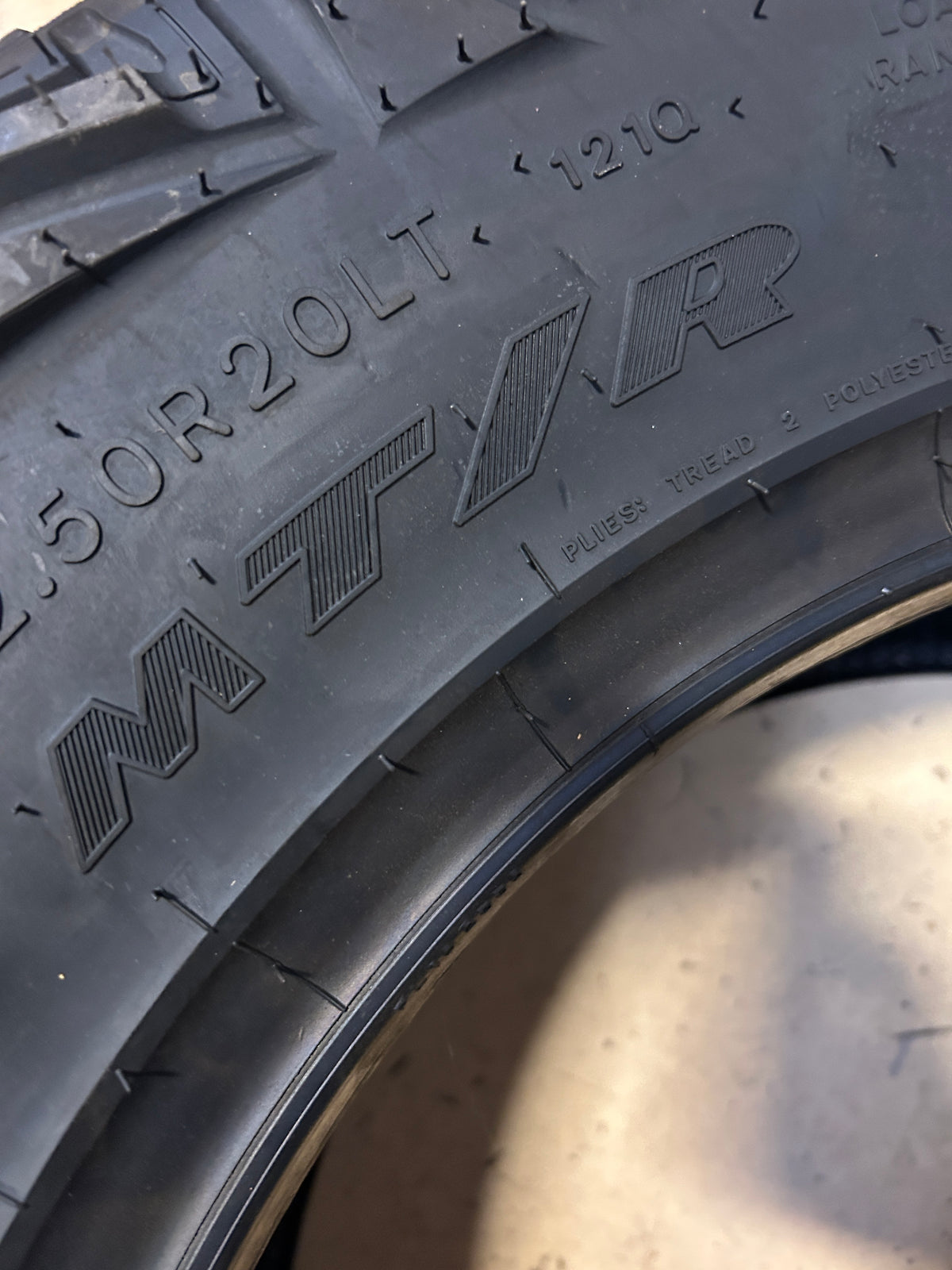 NOS GOODYEAR WRANGLER M/TR BSW LT 35 12.5 20 121Q 10PLY MUD TIRE 750002326