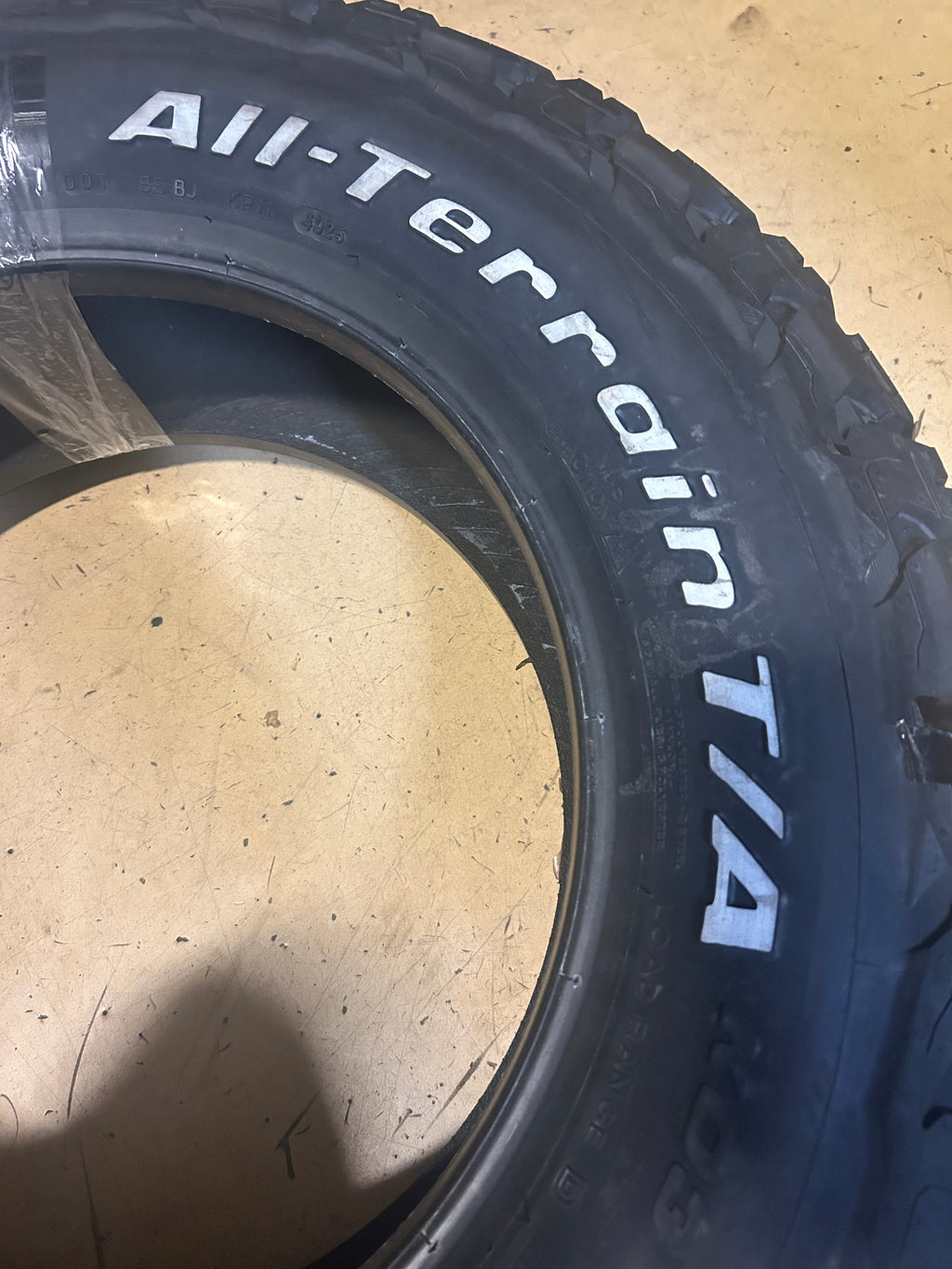 BFGOODRICH ALL-TERRAIN T/A KO3 RWL LT 235 65 17 109/105S   TIRE 45926