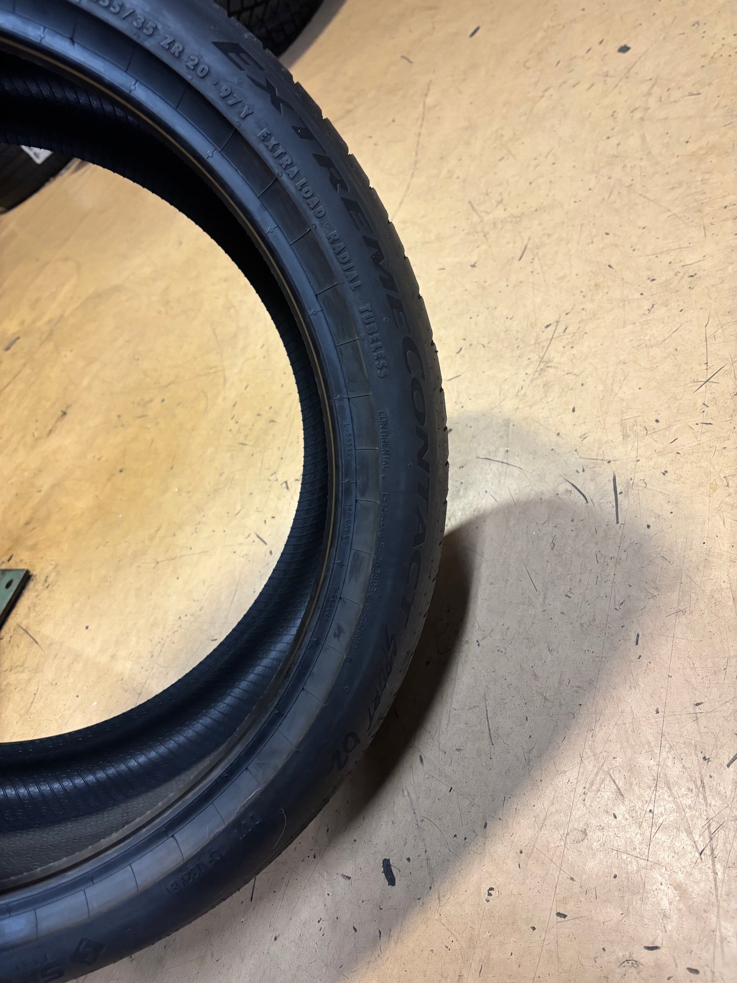 CONTINENTAL EXTREMECONTACT SPORT 02 BSW P 255 35 20 97Y XL SUMMER TIRE 03125550000