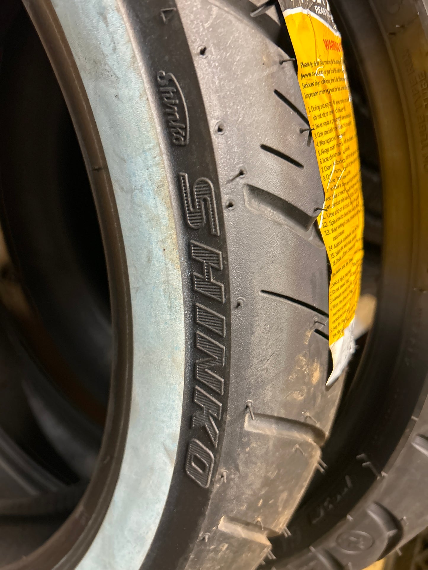 BLEMISHED SHINKO SR777HD WW 140 70 18 72H REAR MOTORCYCLE TIRE 874610