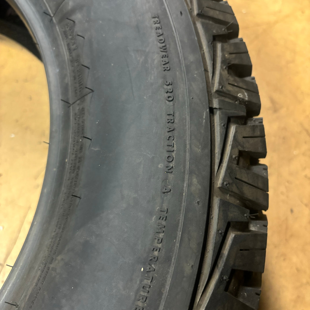 FIRESTONE DESTINATION A/T RWL P 245 65 17 105T SL ALL TERRAIN TIRE 003345