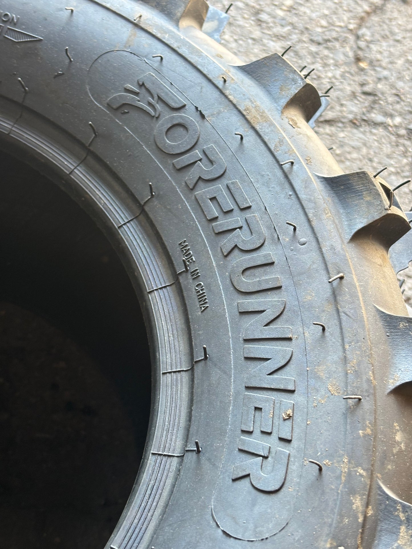 FORERUNNER MAXX PLUS BSW AT 24 10 11 48F 6PLY ATV/UTV TIRE 5C922C0001