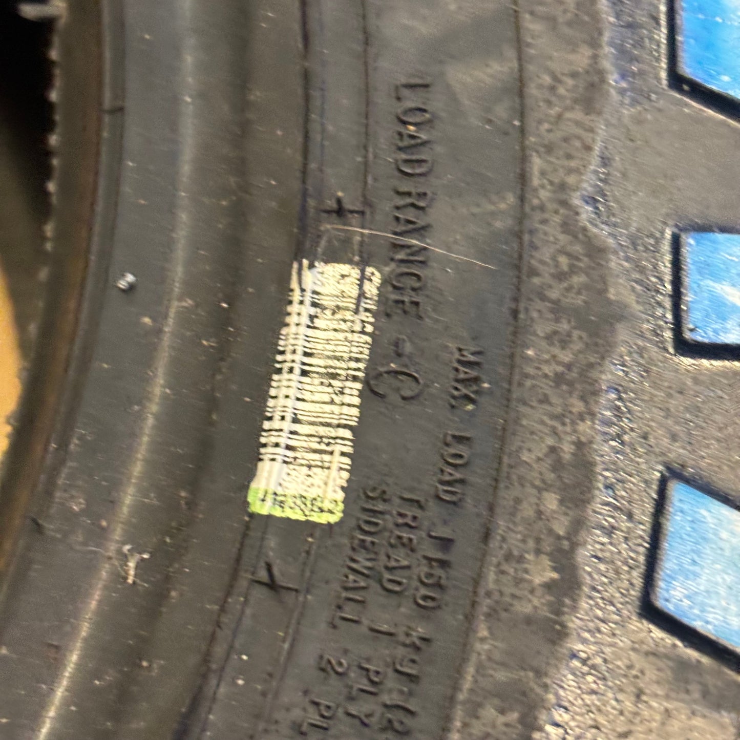 COOPER DISCOVERER AT3 XLT RWL LT 32 11.5 15 113R LRC 6PLY ALL TERRAIN TIRE 170027027