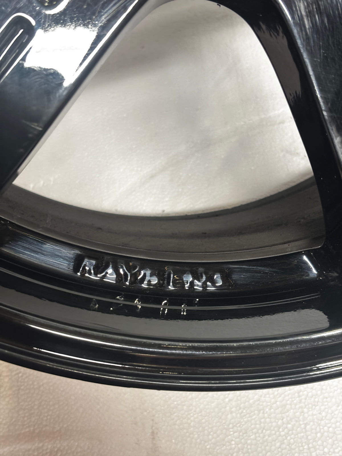 2 USED FRONT REPAINTED NISSAN GTR GT-R R35 20X9.5 ET45 5X4.5