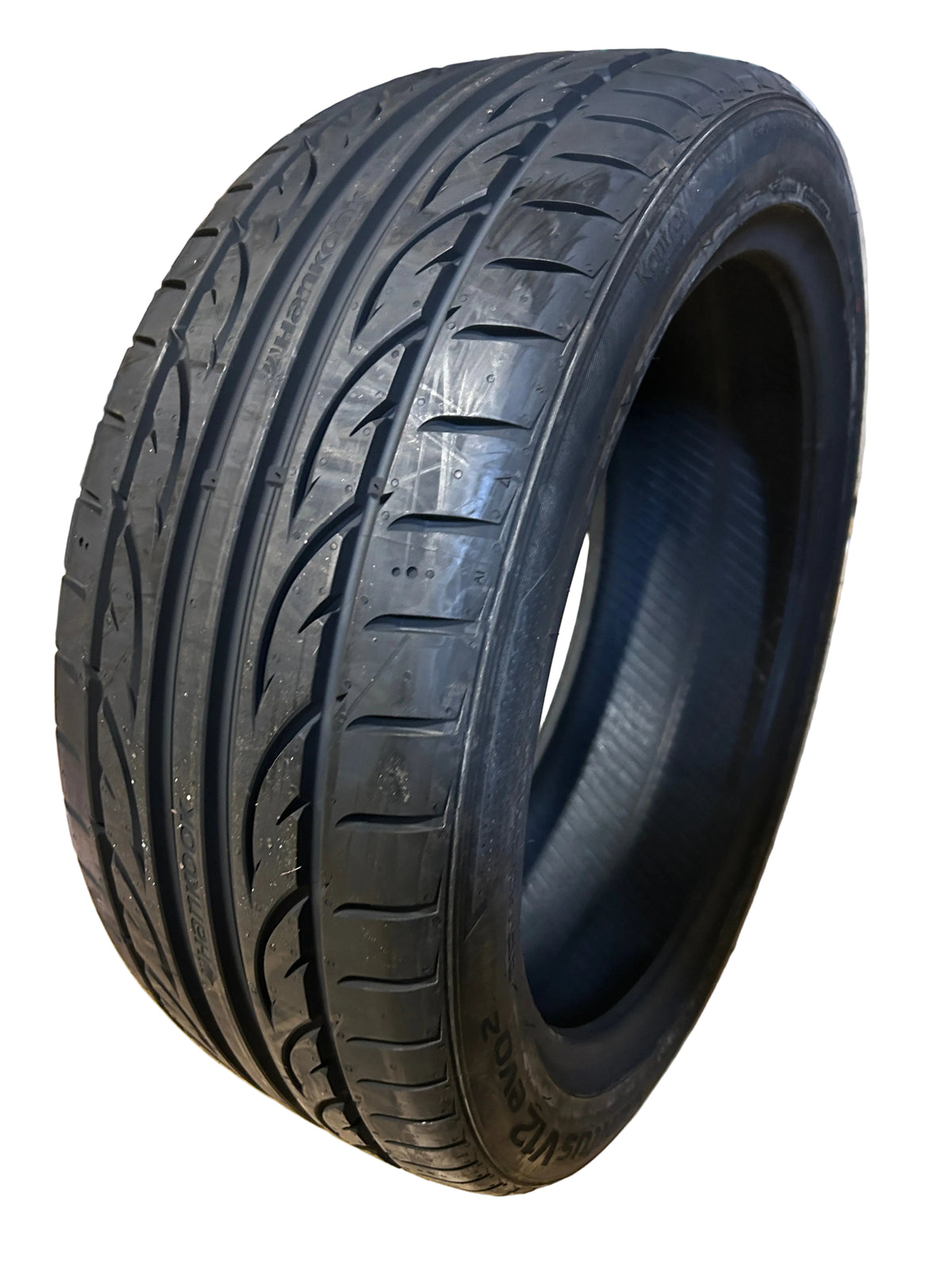NOS HANKOOK VENTUS V12 EVO2 BSW P 215 45 16 93Y UHP TIRE 1015243