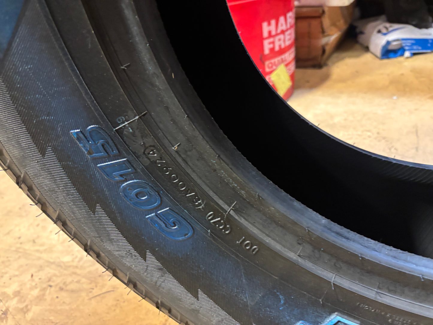 YOKOHAMA GEOLANDAR AT G015 RWL P 265 70 17 113T SL ALL TERRAIN TIRE 110101526