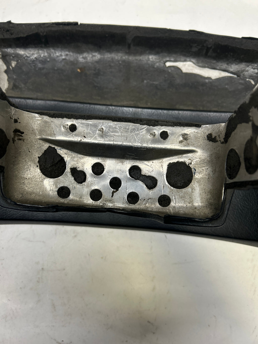 PORSCHE 78-89 PORSCHE 928 BLACK CLUSTER POD TRIM