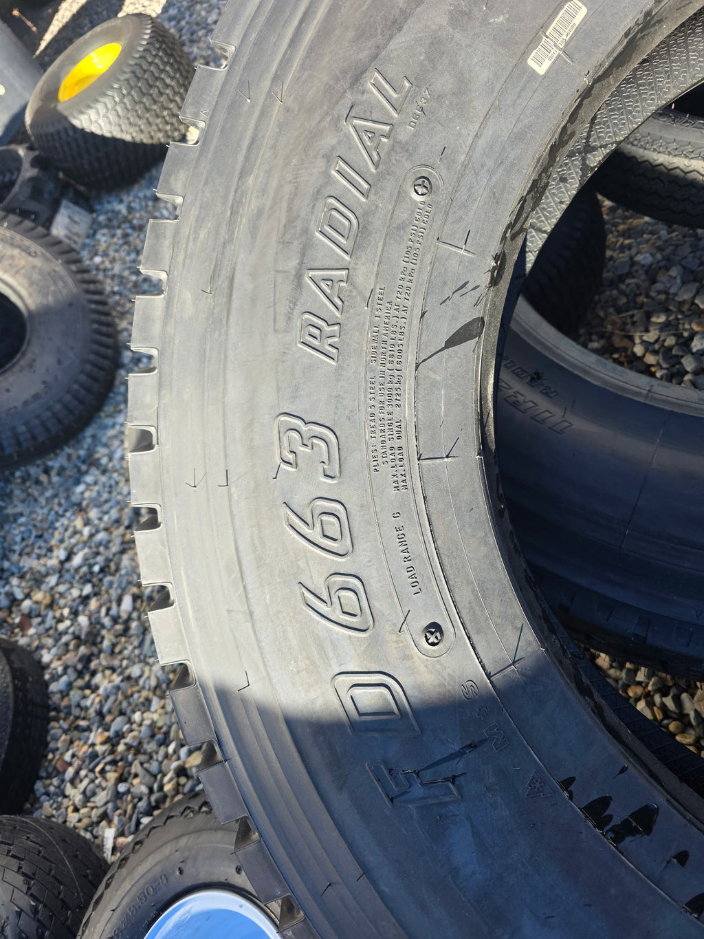 FIRESTONE FD663 BSW  11 24.5 14PLY DRIVE TIRE 281069