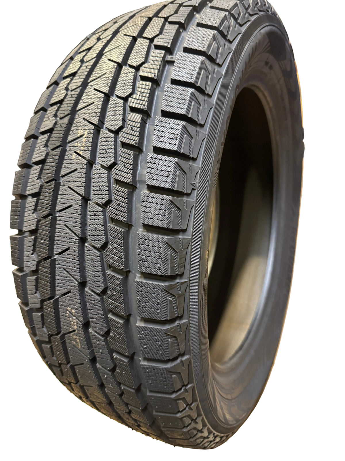 YOKOHAMA ICEGUARD G075 BSW P 235 55 19 101T WINTER TIRE 110175123