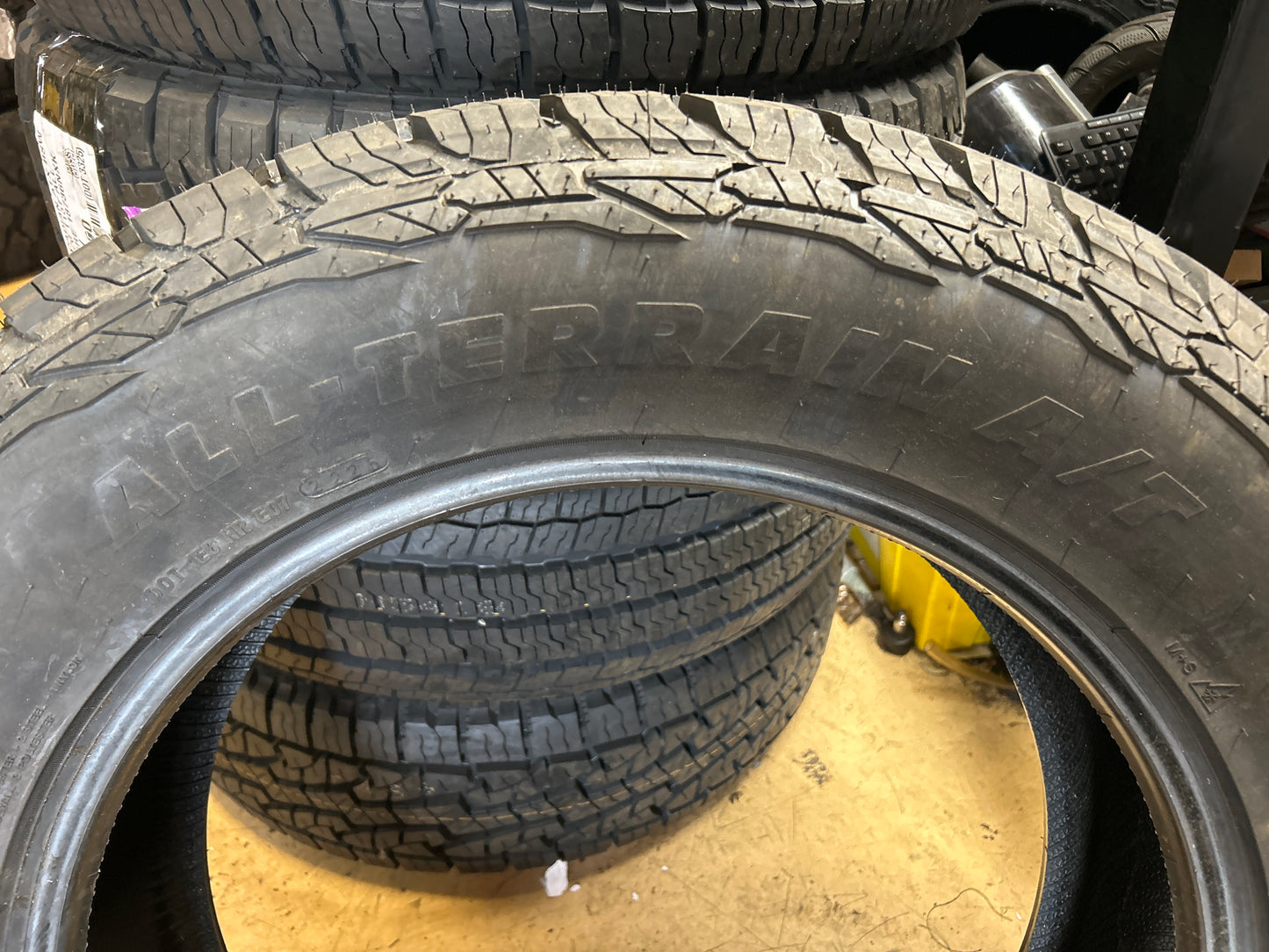 OTANI SA2100 BSW P 275 60 20 116T XL ALL TERRAIN TIRE S212K