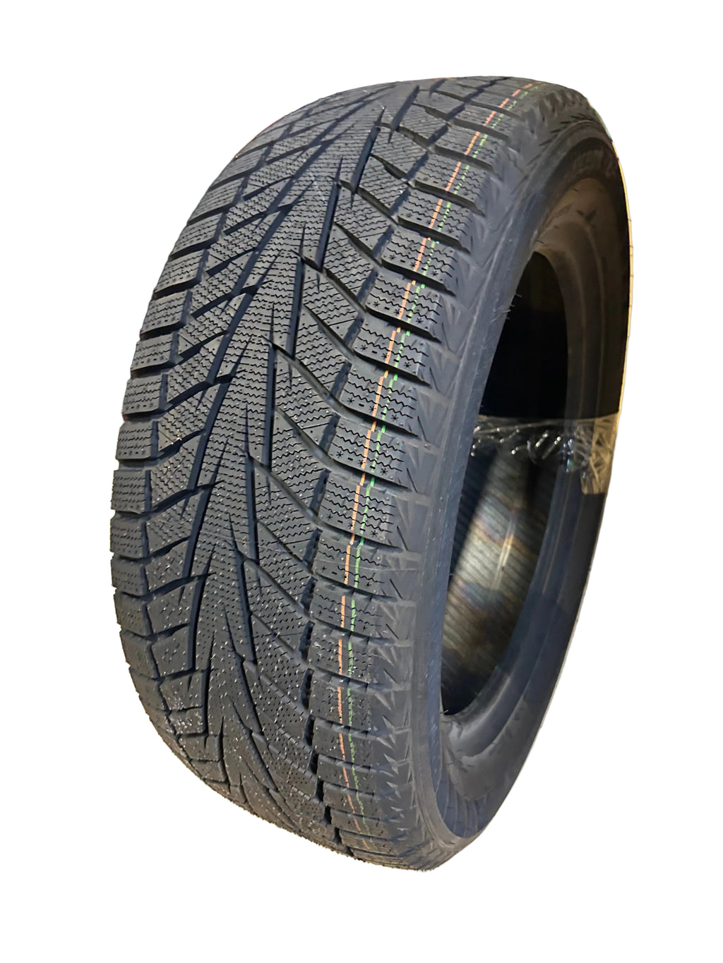NOS HANKOOK WINTER ICEPT IZ2 BSW P 235 55 17 99T  WINTER TIRE 1020357