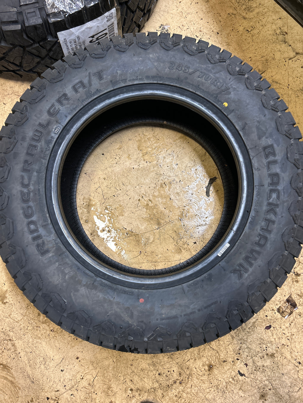 BLACKHAWK RIDGECRAWLER A/T BSW P 245 70 17 110T ALL TERRAIN TIRE 4120861V