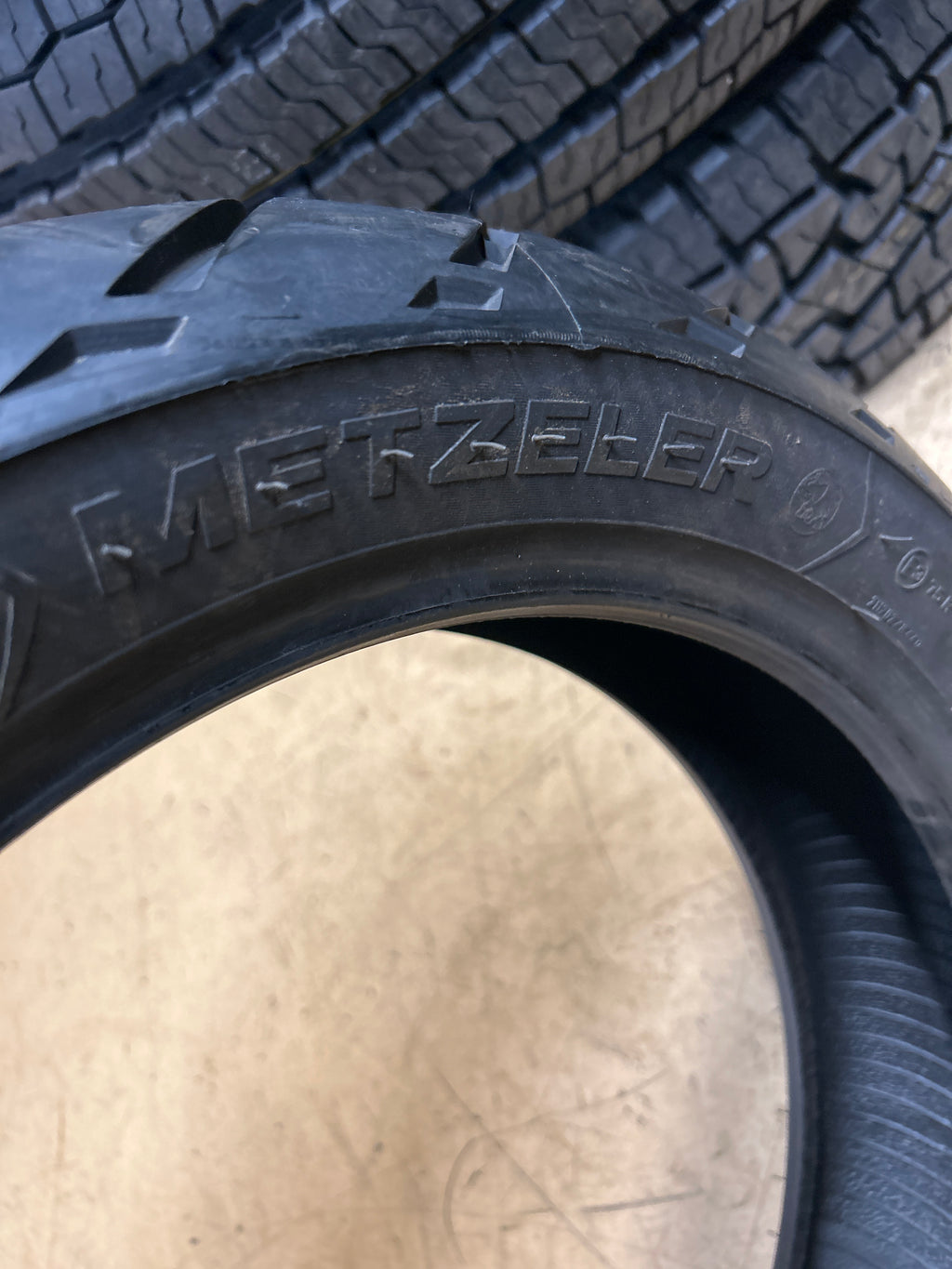 NOS METZELER TOURANCE NEXT BSW 170 60 17 72V REAR TIRE 2743500
