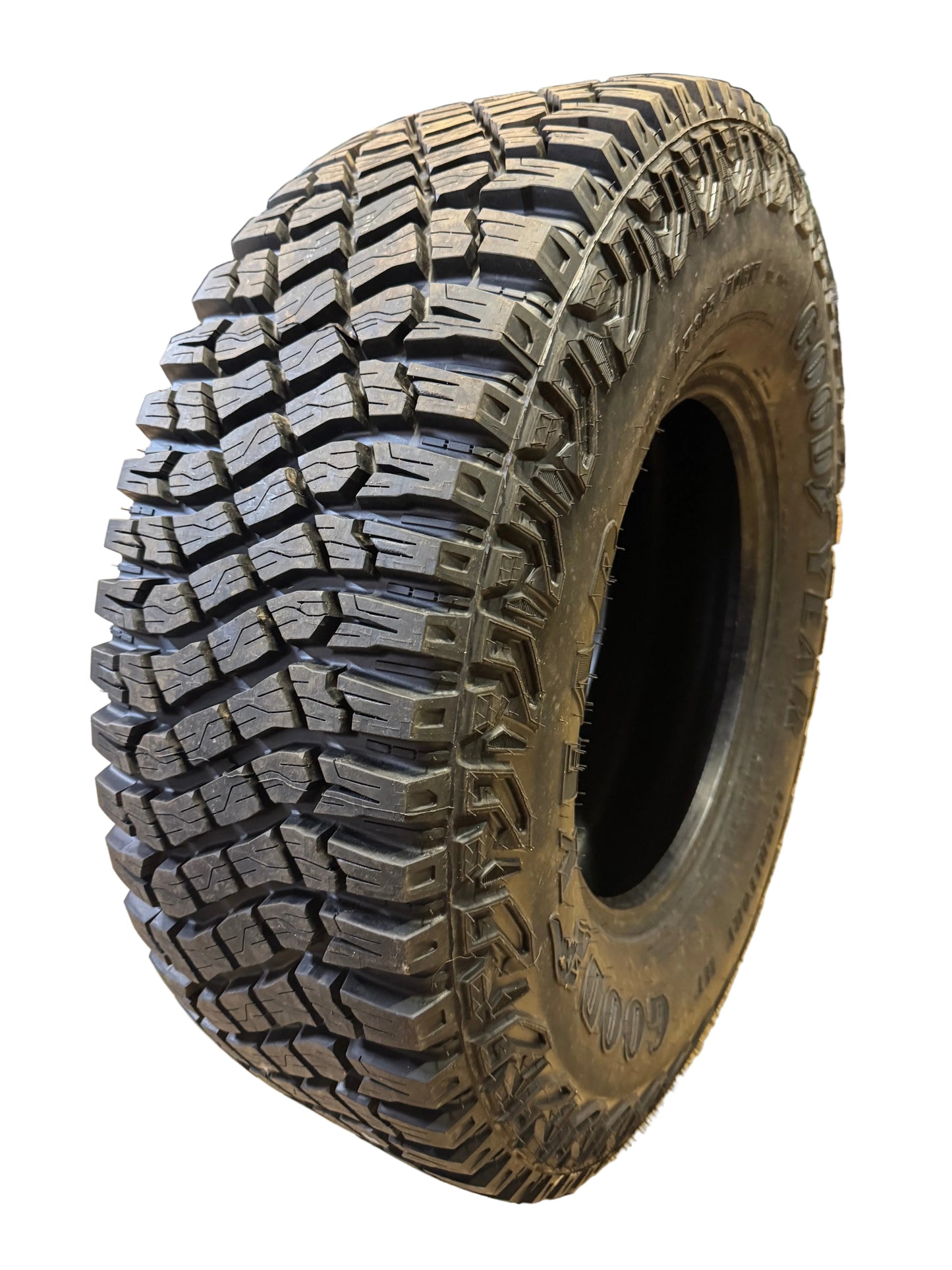 GOODYEAR WRANGLER TERRITORY MT BSW LT 315 70 17 113/110S 6PLY TIRE 796270833
