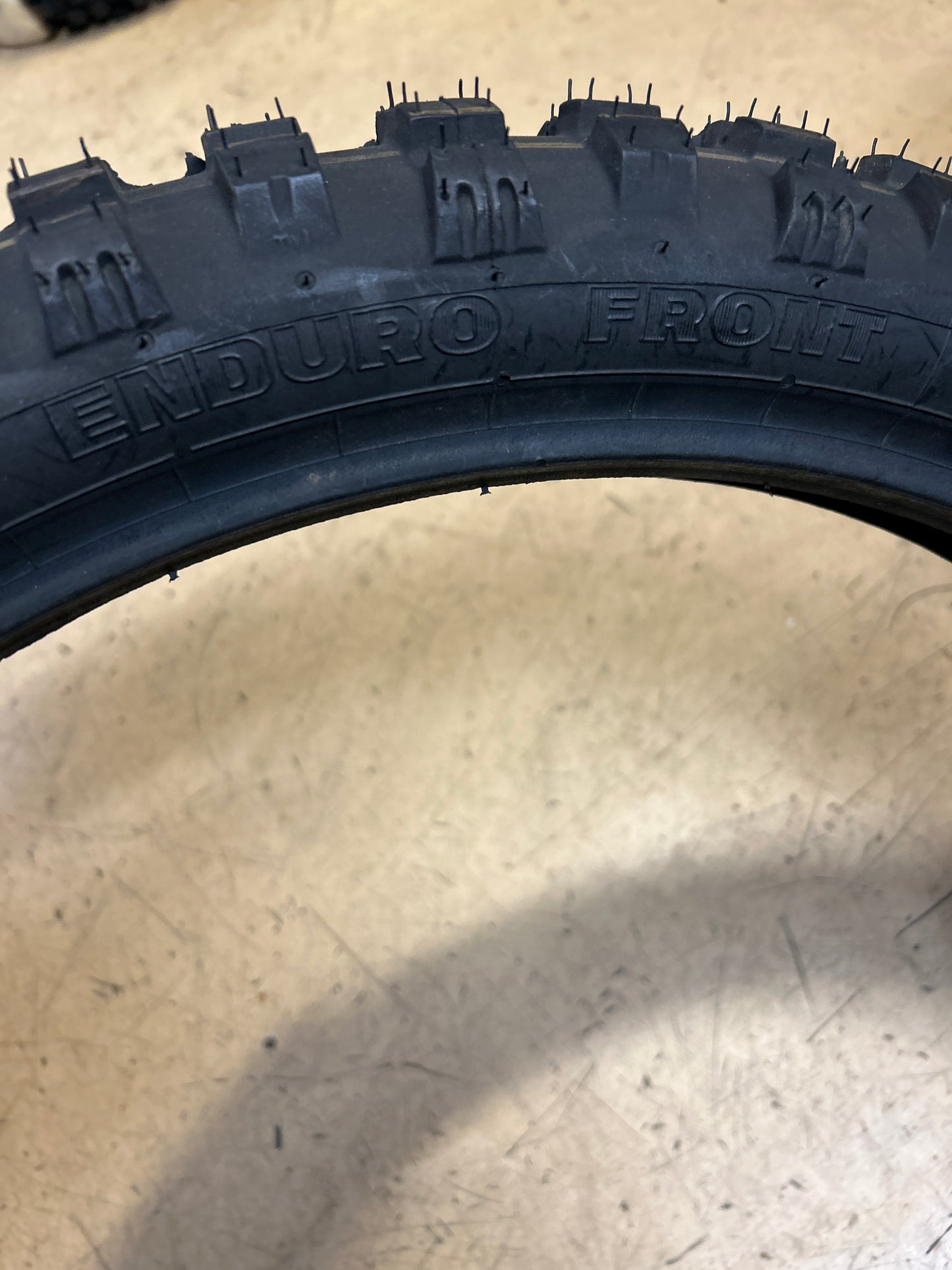 NOS MITAS ENDURO TRAIL E-09 BSW 90 90 21 54R FRONT TIRE 417395