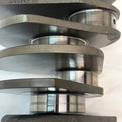 USED GENUINE PORSCHE 996 CRANKSHAFT 9961015R 996 011 54
