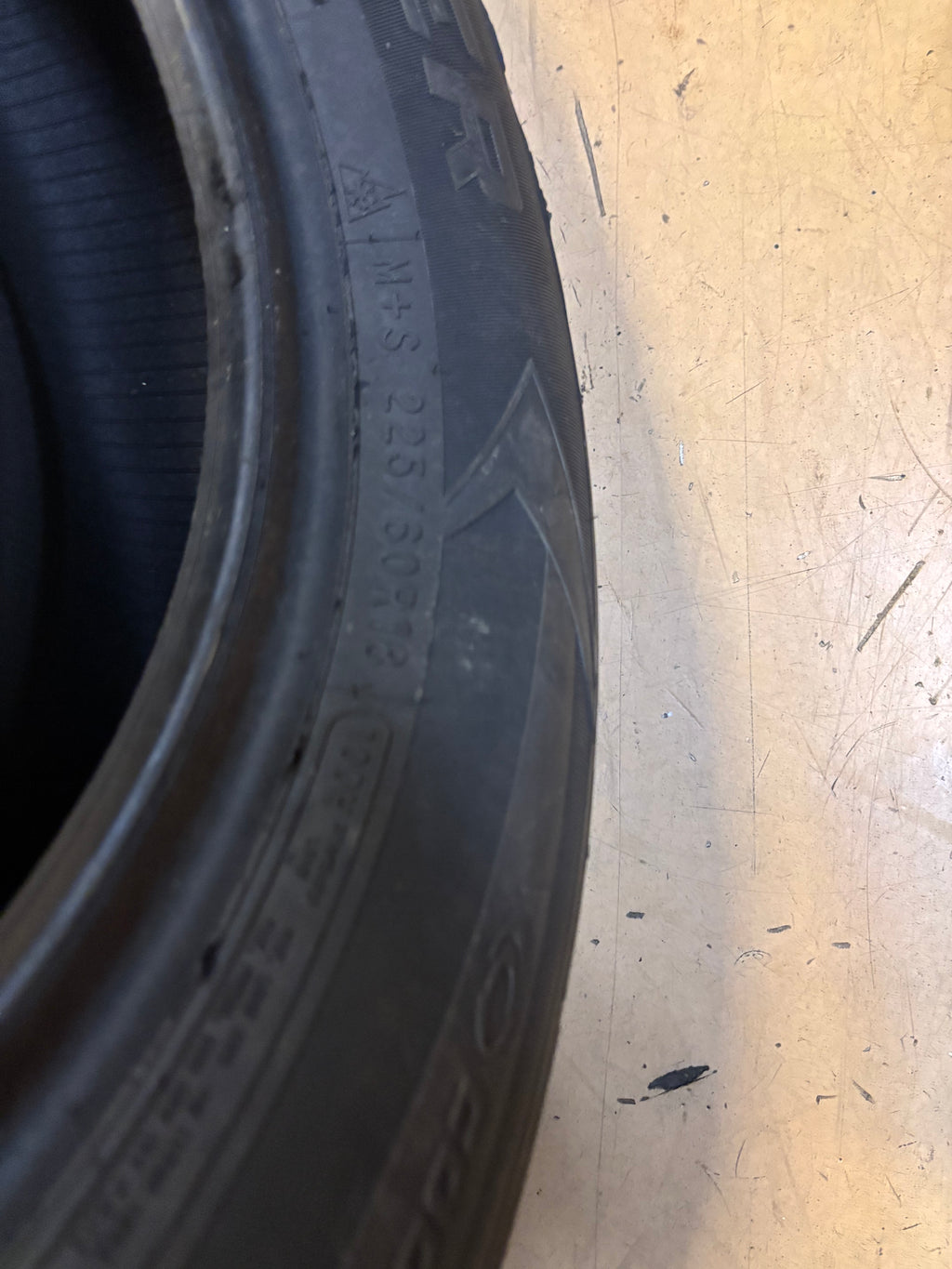 COOPER EVOLUTION WINTER P 225 60 18 100H SL SNOW WINTER TIRES 166158006