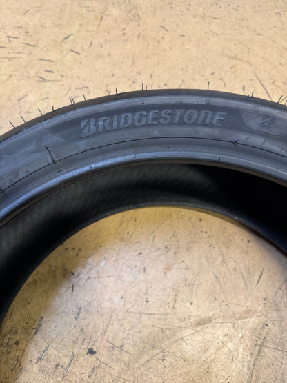 BRIDGESTONE BATTLAX HYPERSPORT S23 BSW 190 55 17 75W REAR MOTORCYCLE TIRE 15928