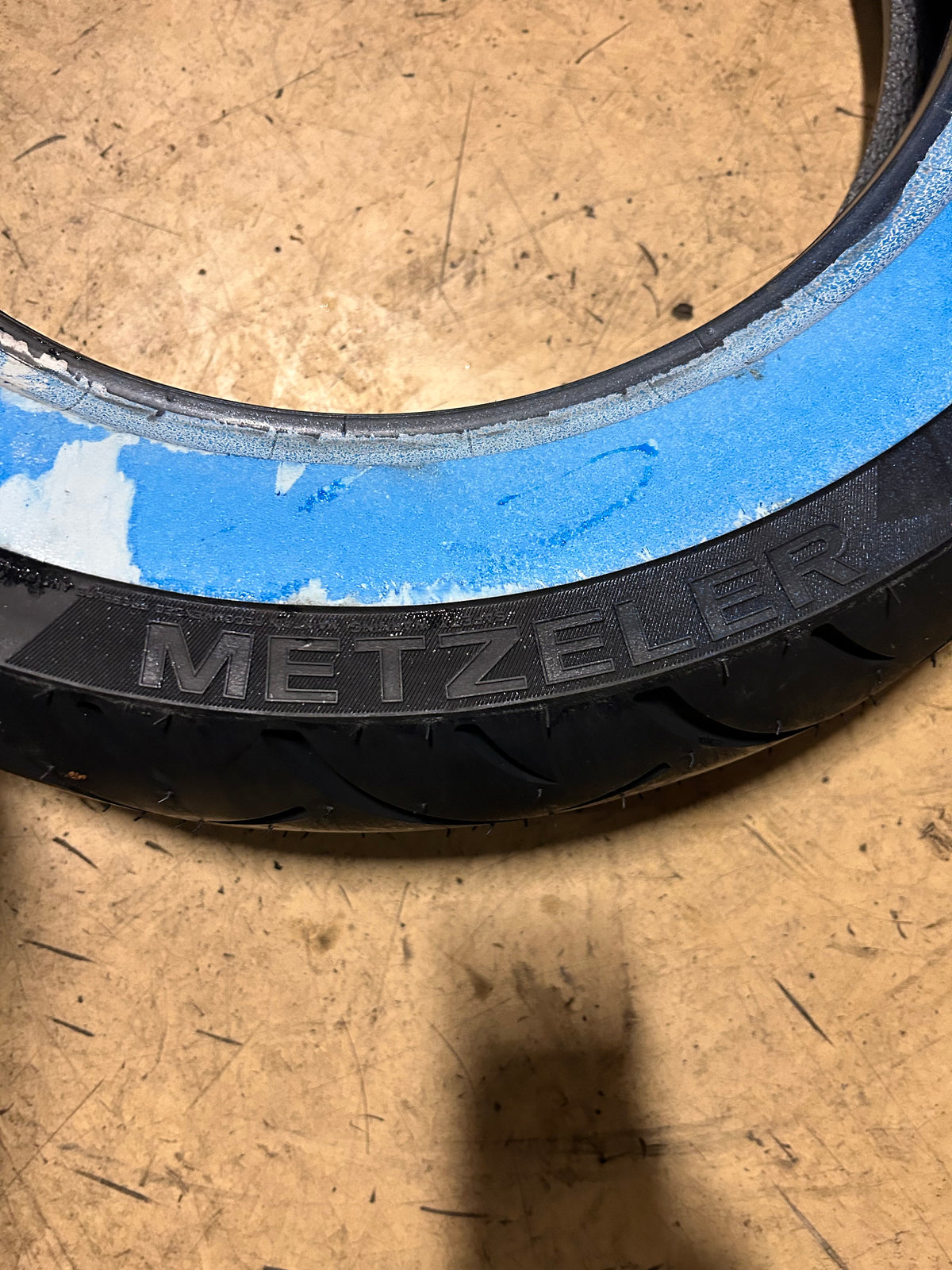METZELER ME888 MARATHON ULTRA WW MU85 16 77H REAR MOTORCYCLE TIRE 2408100