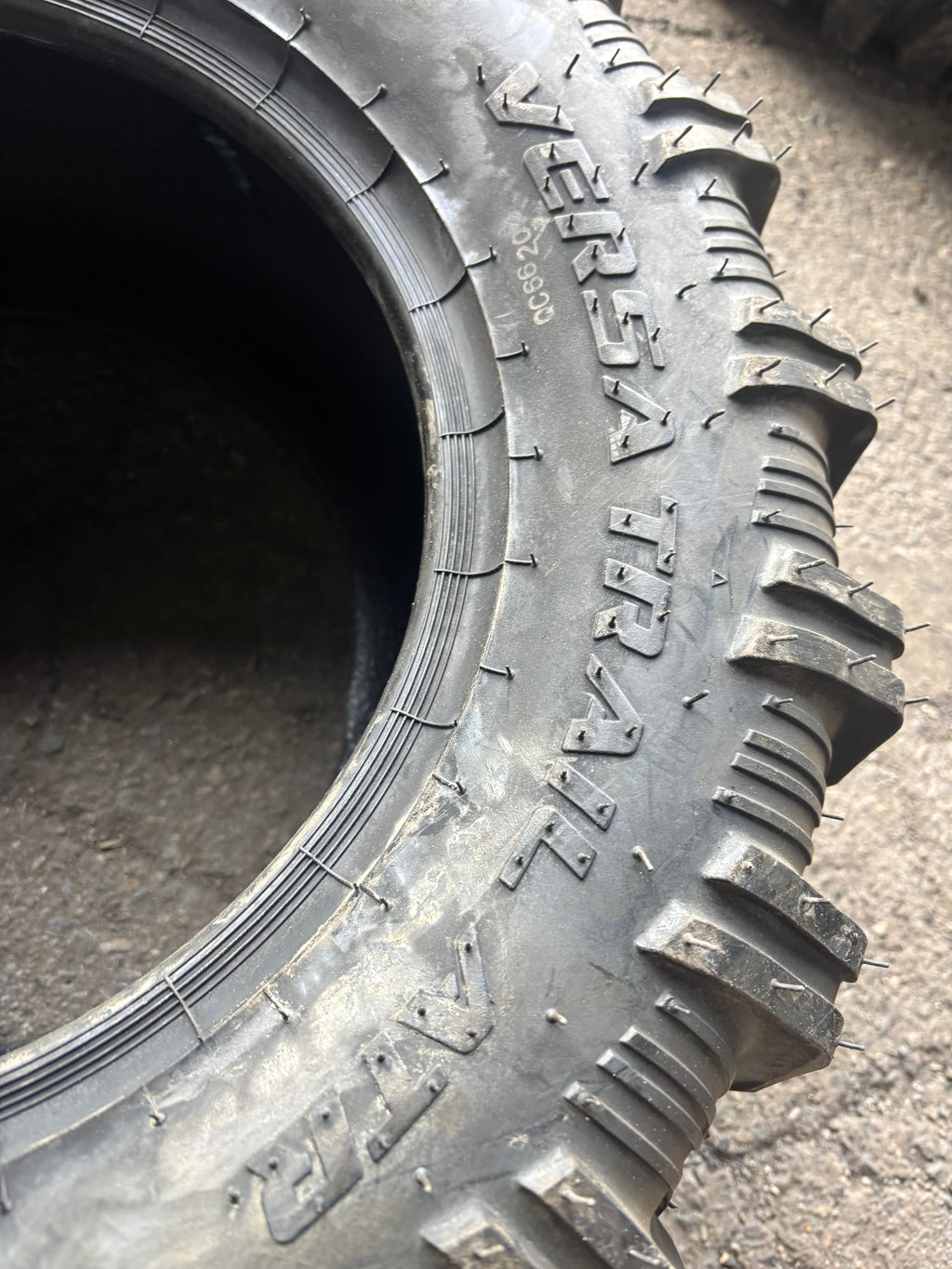 NOS CARLISLE VERSA TRAIL ATR BSW 25 10 12 50N 6PLY ATV/UTV TIRE 6P02711