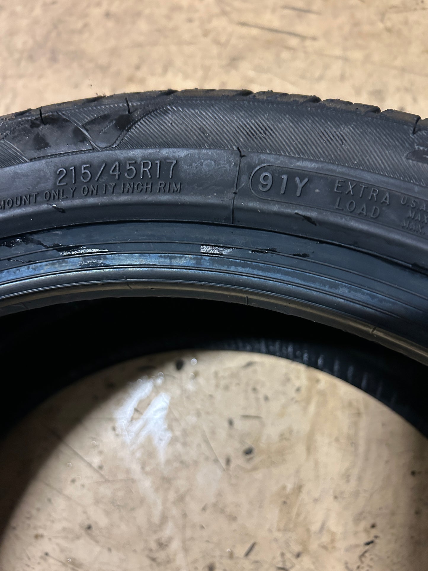 COOPER ZEON CS8 BSW P 215 45 17 91Y XL PERFORMANCE TIRE 350310