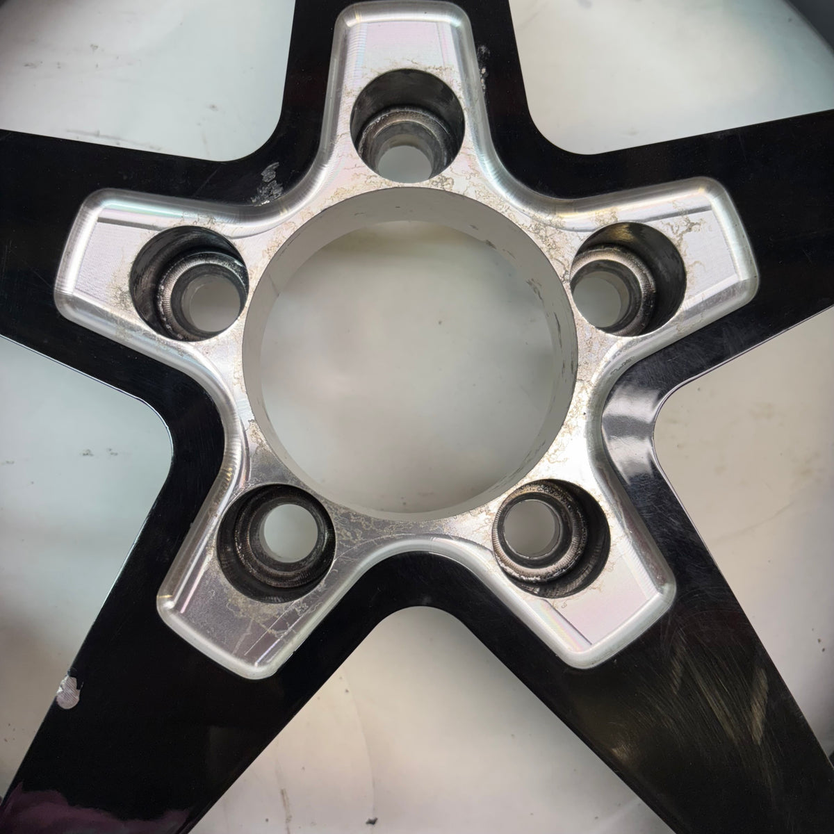 2 VISION SPORT STAR 571 WHEEL 15X4 5X114.3 GLOSS BLACK WITH MILLED CENTER -19MM