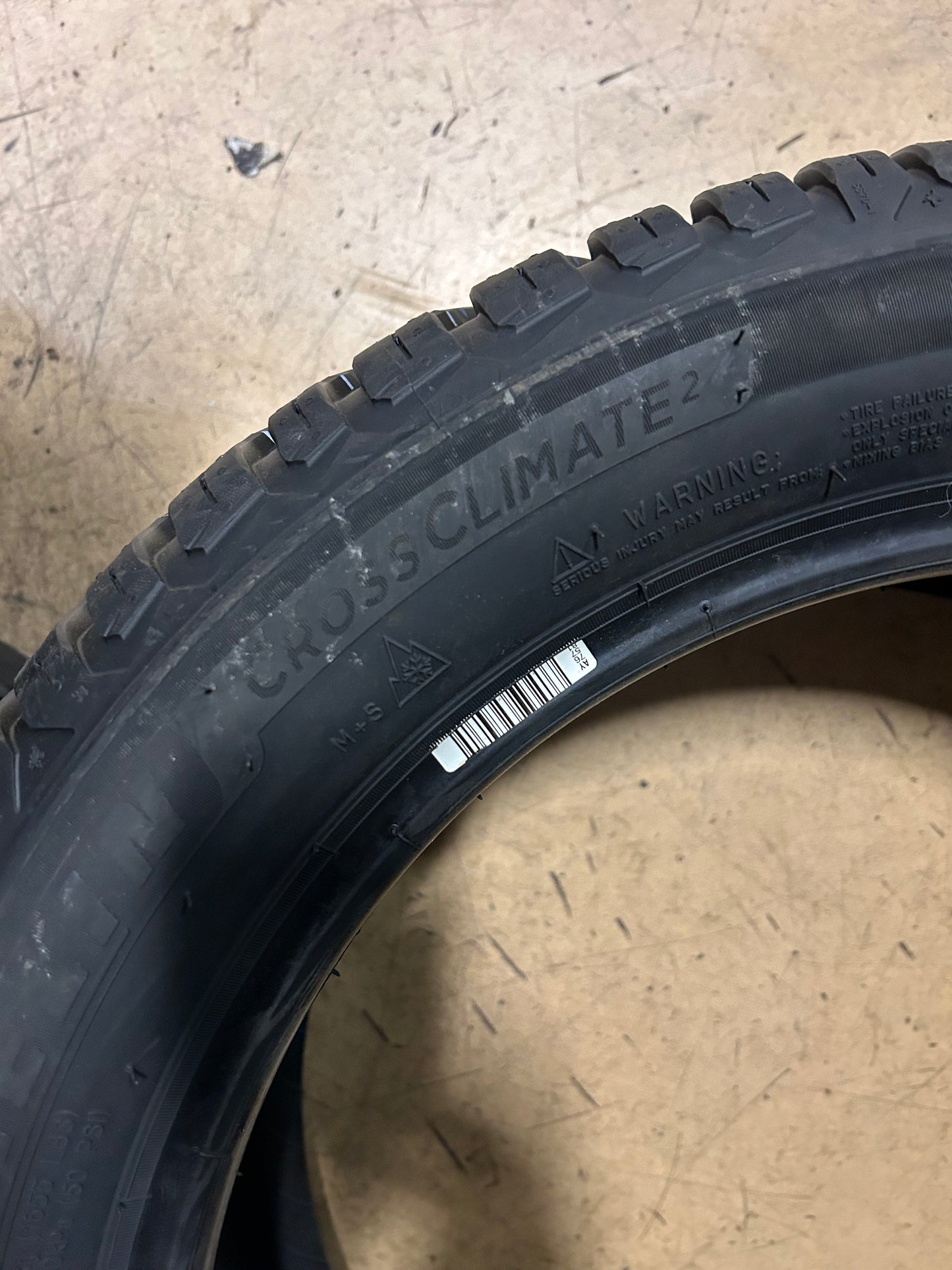 MICHELIN CROSSCLIMATE 2 BSW P 225 50 17 98V XL ALL WEATHER TIRE 69757