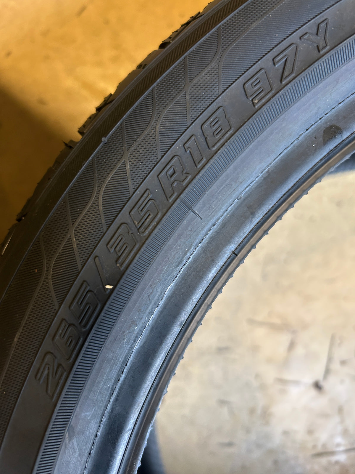 YOKOHAMA ADVAN SPORT A/S PLUS BSW P 265 35 18 97Y  UHP TIRE 110140642