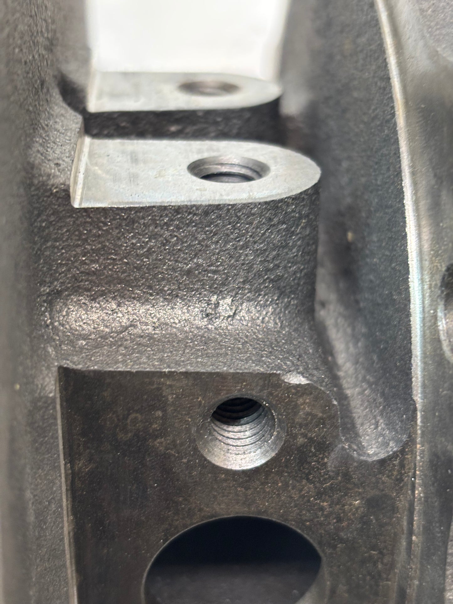 BEARING HOUSING  FOR CAT 637568 137568