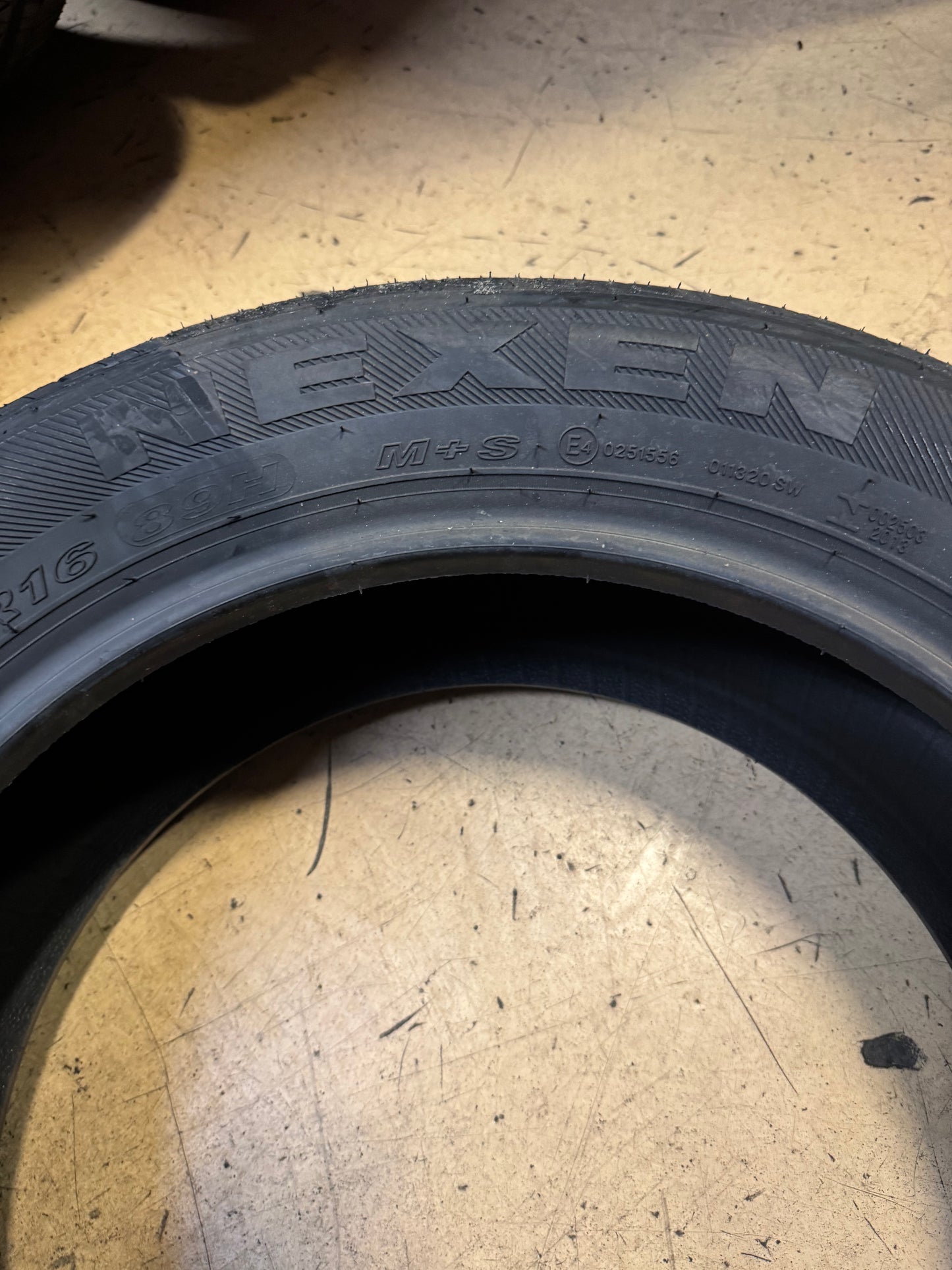 2 NOS NEXEN CP671 H BSW P 205 55 16 89H ALL SEASON TIRE 12540NXK