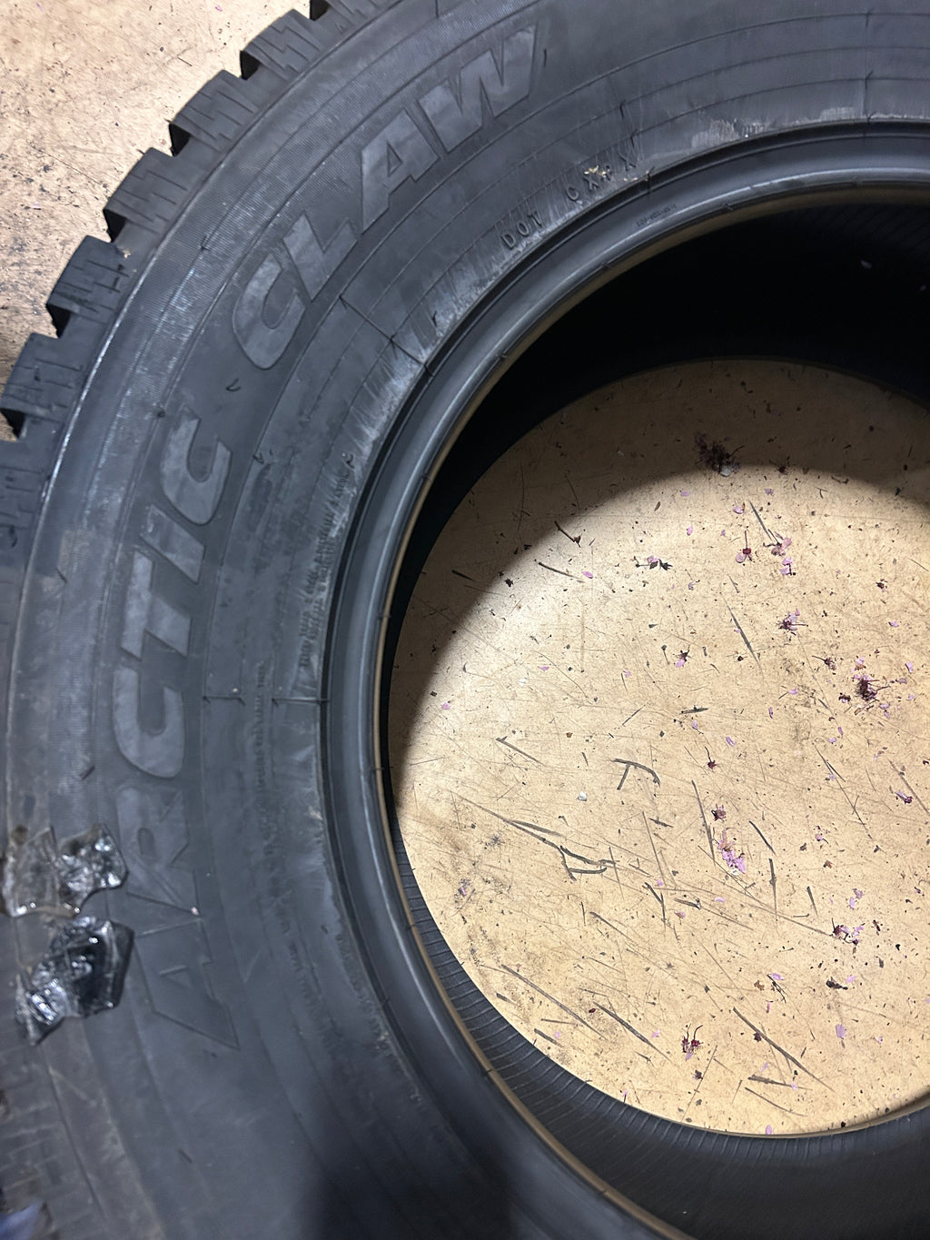 NOS ARCTIC CLAW WINTER WXI BSW LT 35 12.5 20 121Q 10PLY WINTER TIRE ARC43