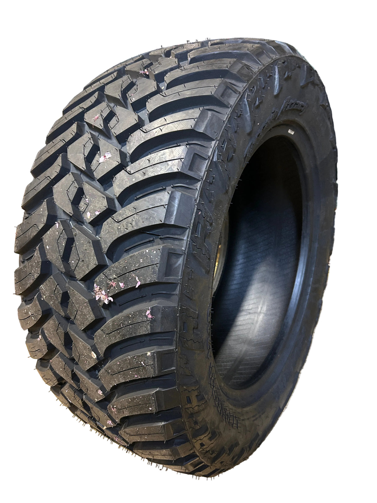 AMP TERRAIN ATTACK M/T A BSW LT 305 55 20 121Q 10PLY MUD TIRE 3055520AMPCM2