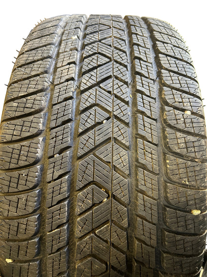 USED 9/32" PIRELLI SCORPION WINTER BSW P 285 40 20 108V XL WINTER TIRE 2378300