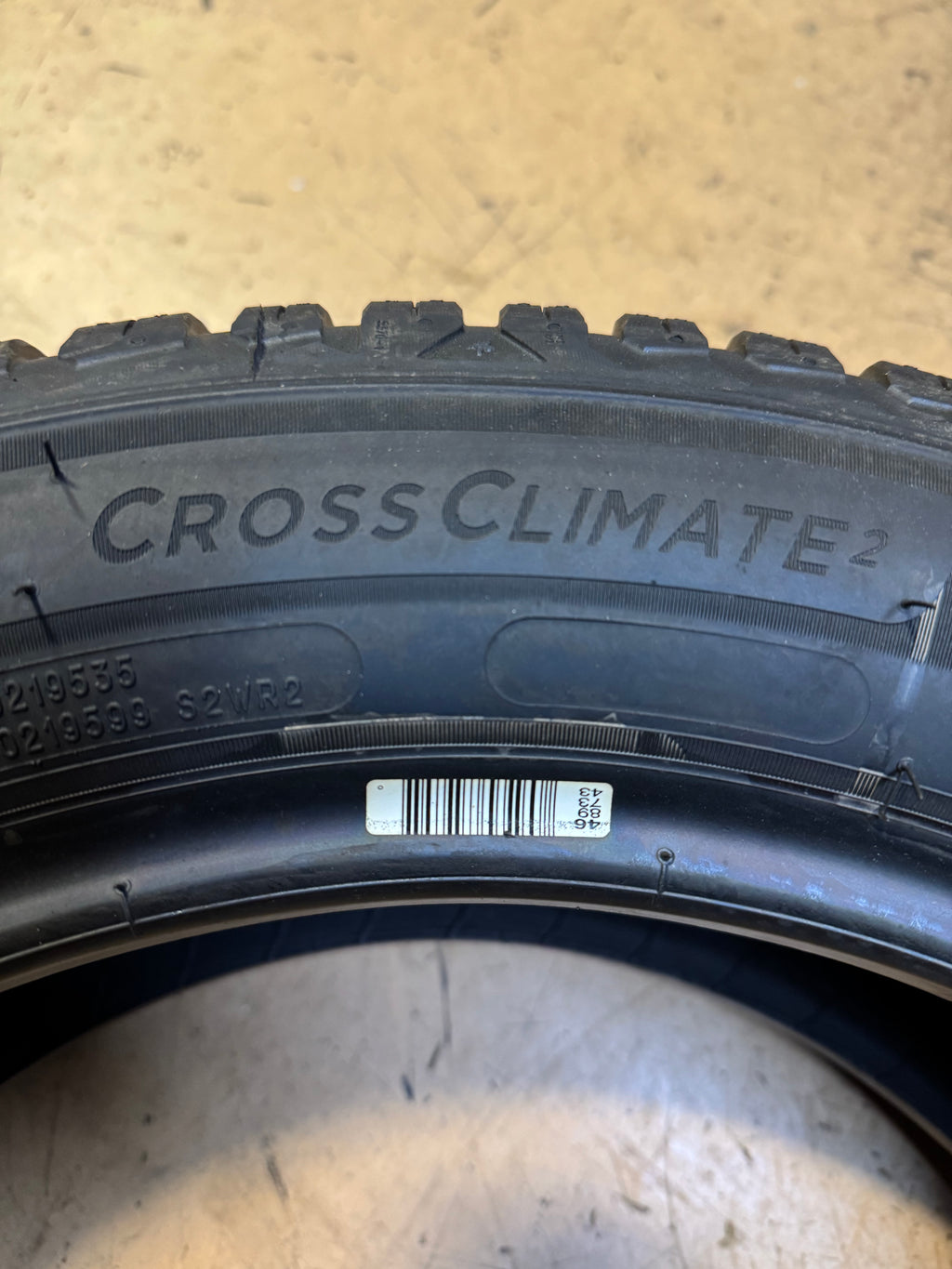4 MICHELIN CROSSCLIMATE 2 BSW P 215 55 17 94V ALL SEASON TIRE 46271