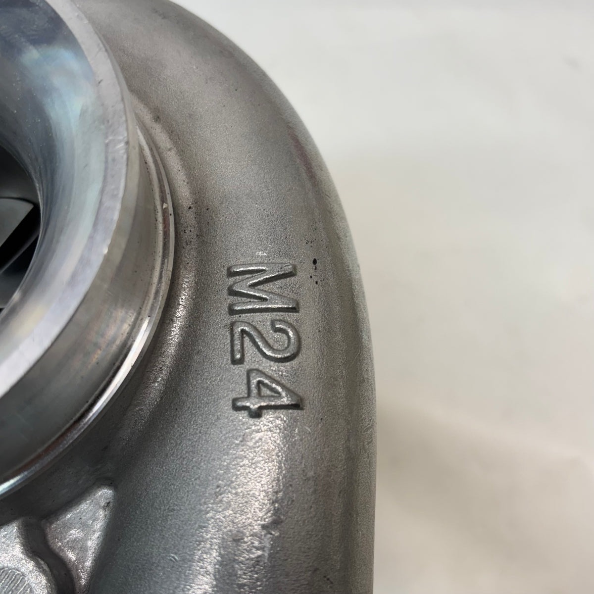 AFTERMARKET CUMMINS STYLE TURBO TURBOCHARGER M24 DUAL FLANGE ZY221763