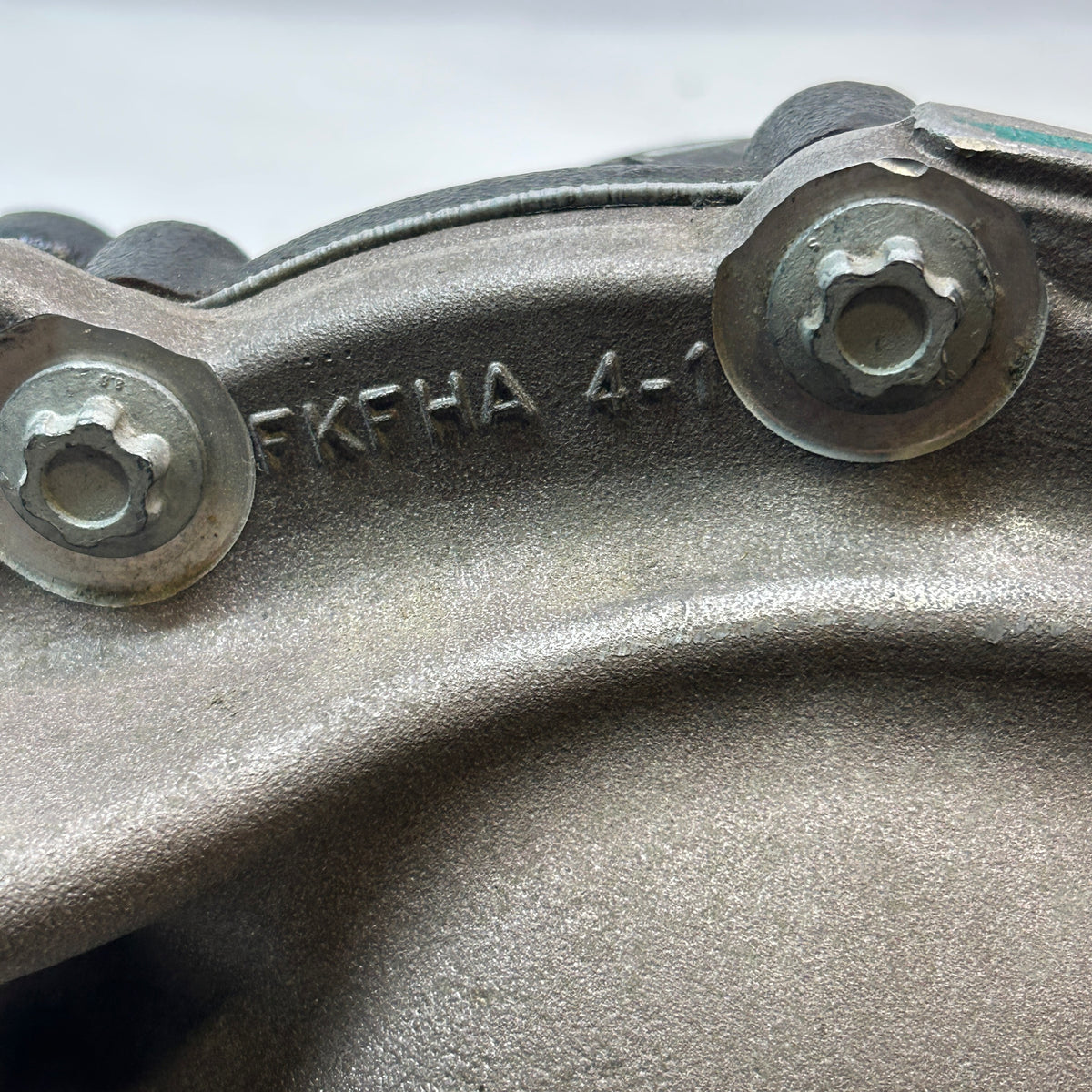 FORD MUSTANG GT 15-25 3.55 REAR CARRIER DIFFERENTIAL   JT3W4200CE