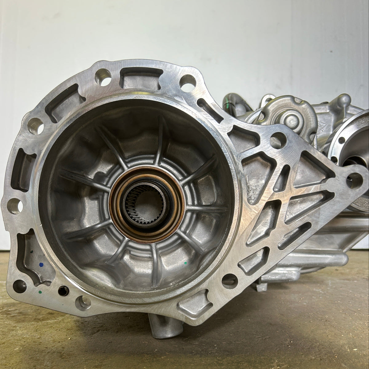 GENUINE TRANSFER CASE ASSEMBLY FOR 21-23 FORD BRONCO FULL TIME 4X4 MB3P-7A195-BG