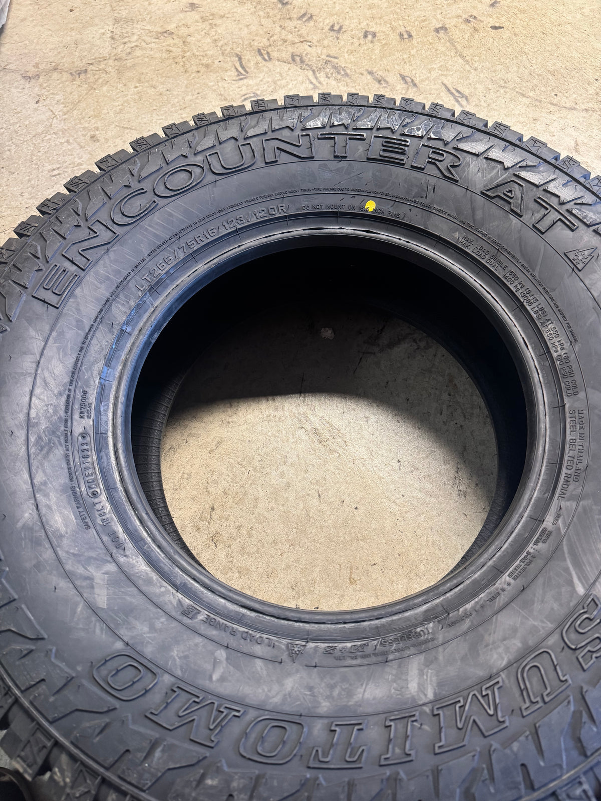 SUMITOMO ENCOUNTER AT BSW LT 265 75 16 123/120R 10PLY ALL TERRAIN TIRE ATH39