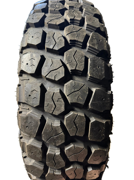 NOS IRONMAN ALL COUNTRY M/T OWL LT 245 75 17 121/118Q 10PLY MUD TERRAIN TIRE 92620