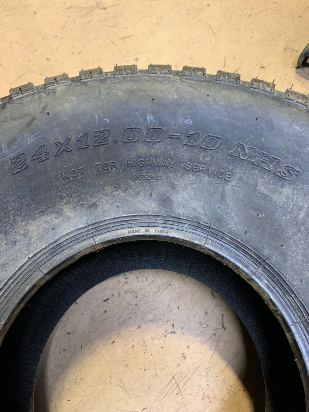 NOS TRAC RAID C/T  BSW AT  24 12 10 4PLY ATV/UTV TIRE 241210
