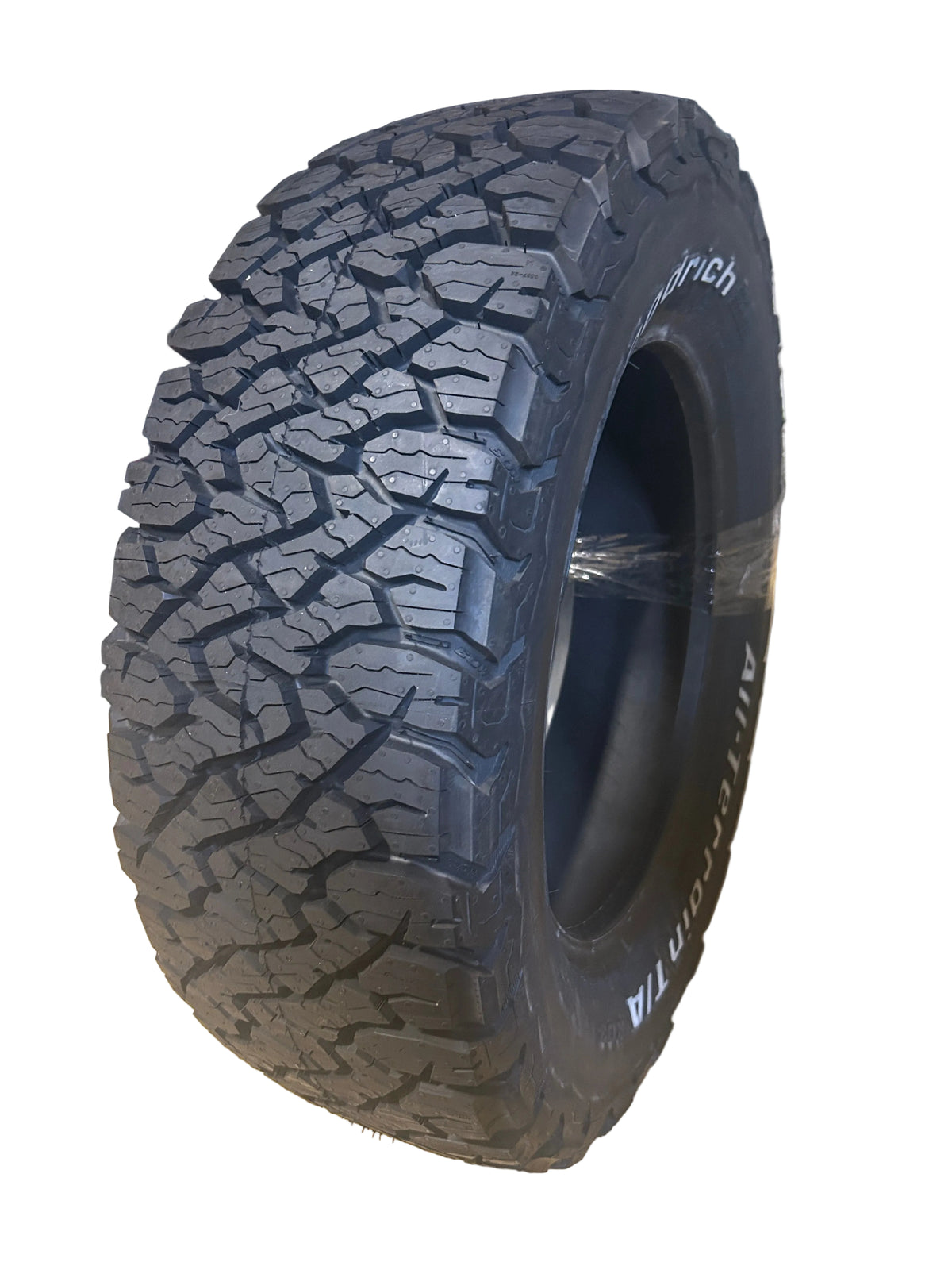 BFGOODRICH ALL-TERRAIN T/A KO3 RWL LT 235 65 17 109/105S   TIRE 45926