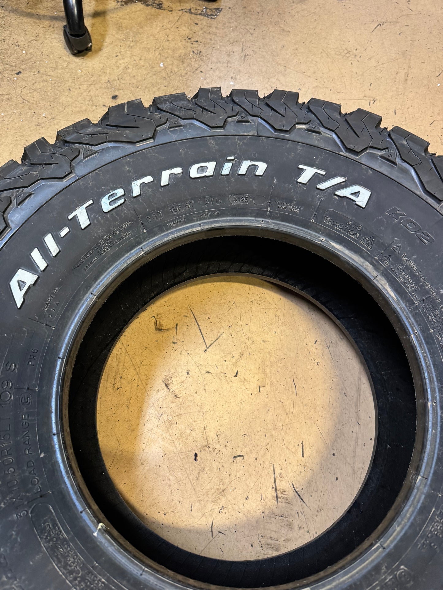 BFGOODRICH ALL TERRAIN T/A KO2 RWL LT 31 10.5 15 109S 6PLY TIRE 69948