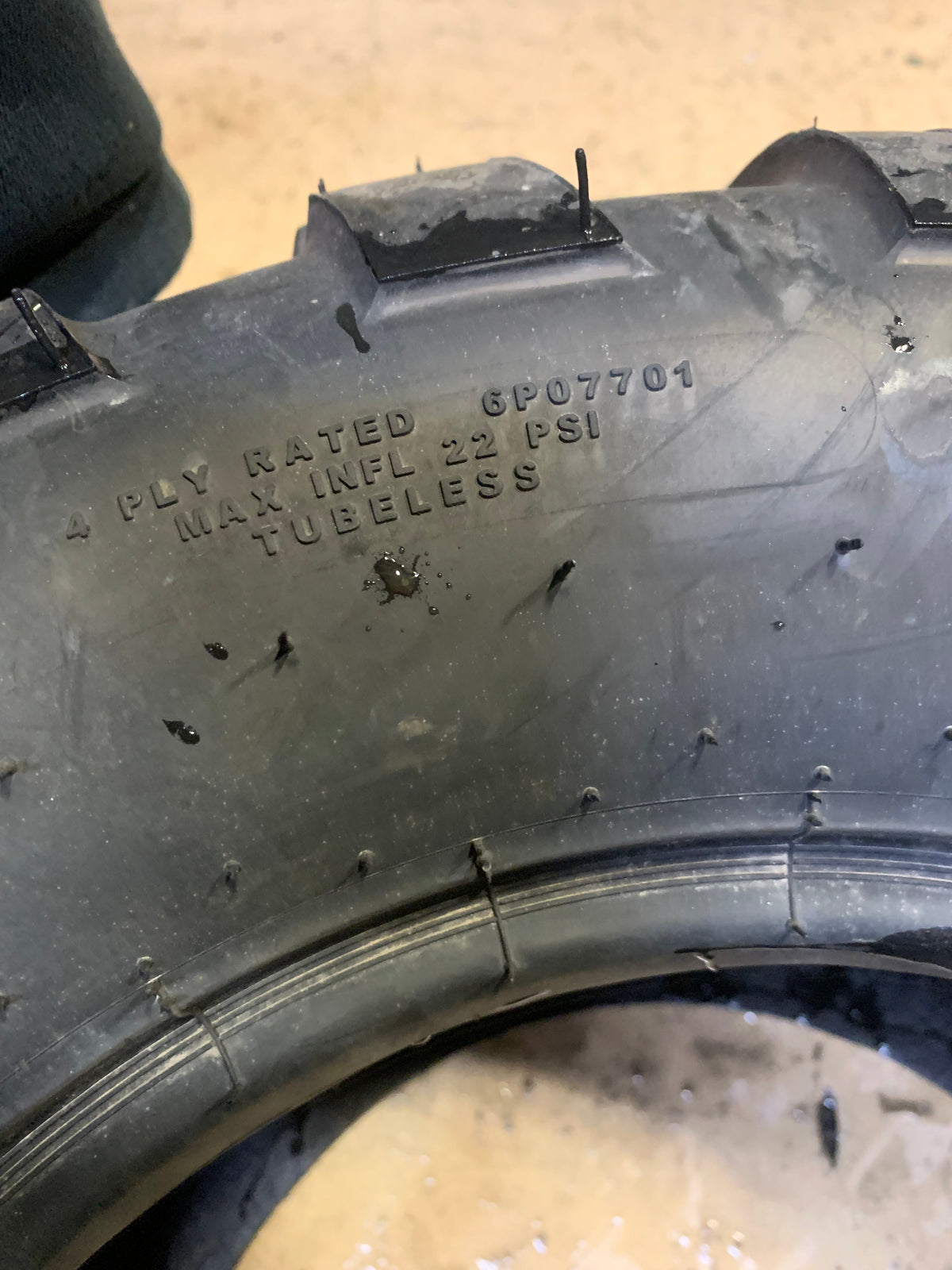 CARLISLE  AT489 BSW   25 11 12 4 PLY ATV/UTV TIRE 6P07701