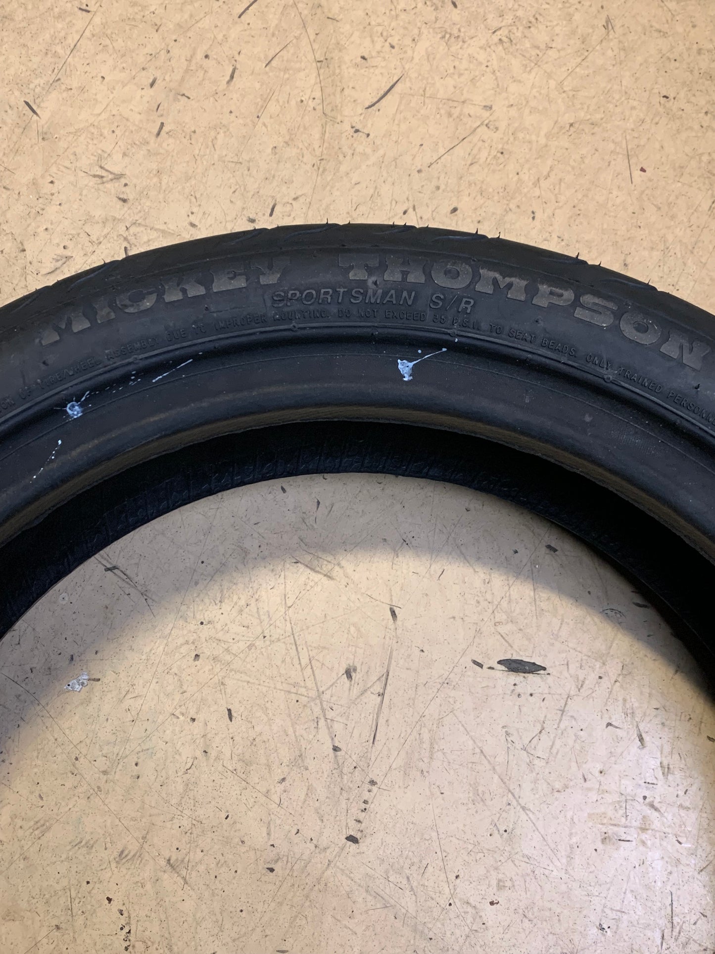MICKEY THOMPSON SPORTSMAN S/R BSW LT  26 6 18 79H 6 PLY SUMMER TIRE 255644
